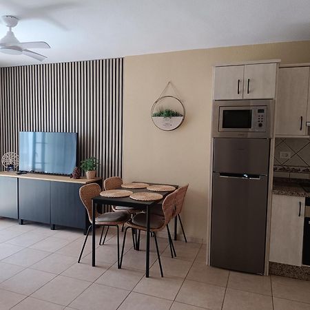 Greatly Located Apartment With Heated Pool, Los Cristianos Los Cristianos  Buitenkant foto