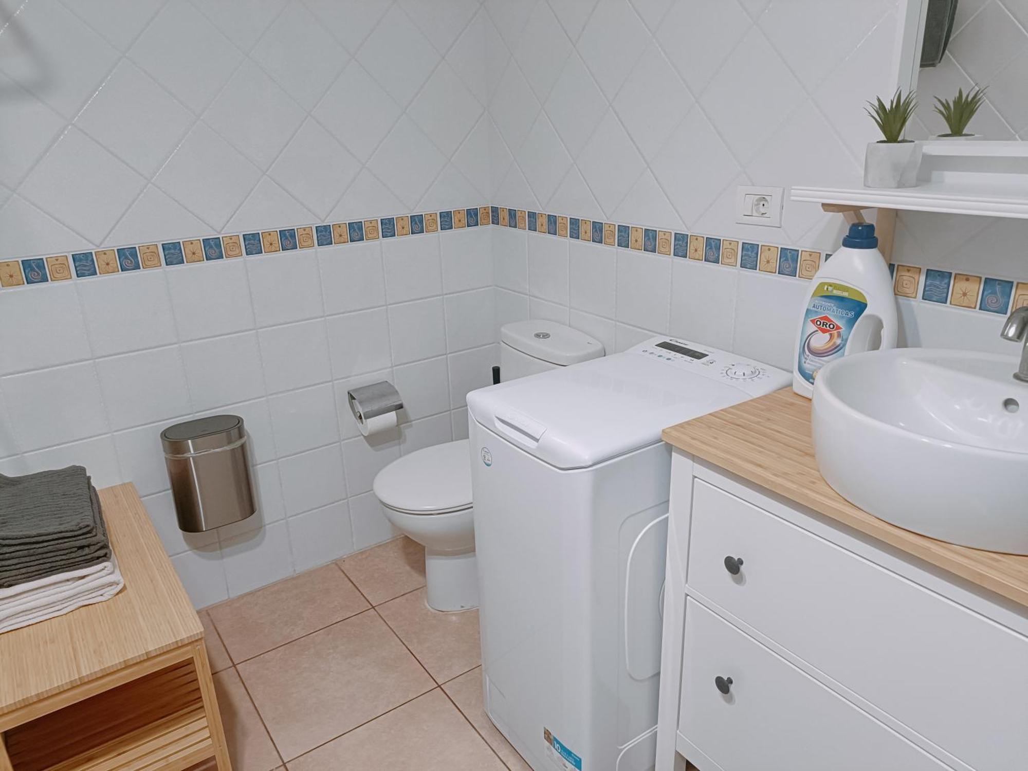 Greatly Located Apartment With Heated Pool, Los Cristianos Los Cristianos  Buitenkant foto